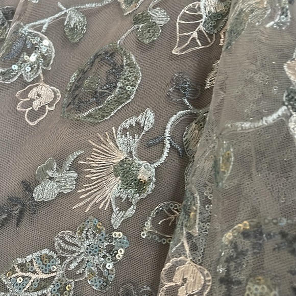 Mac Duggal 67869 - Long Sleeve A-Line Dress size 14 gray/silver - Picture 12 of 14